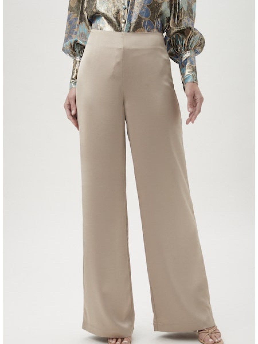 TRINA TURK Enryo Pant In Gold Bottoms