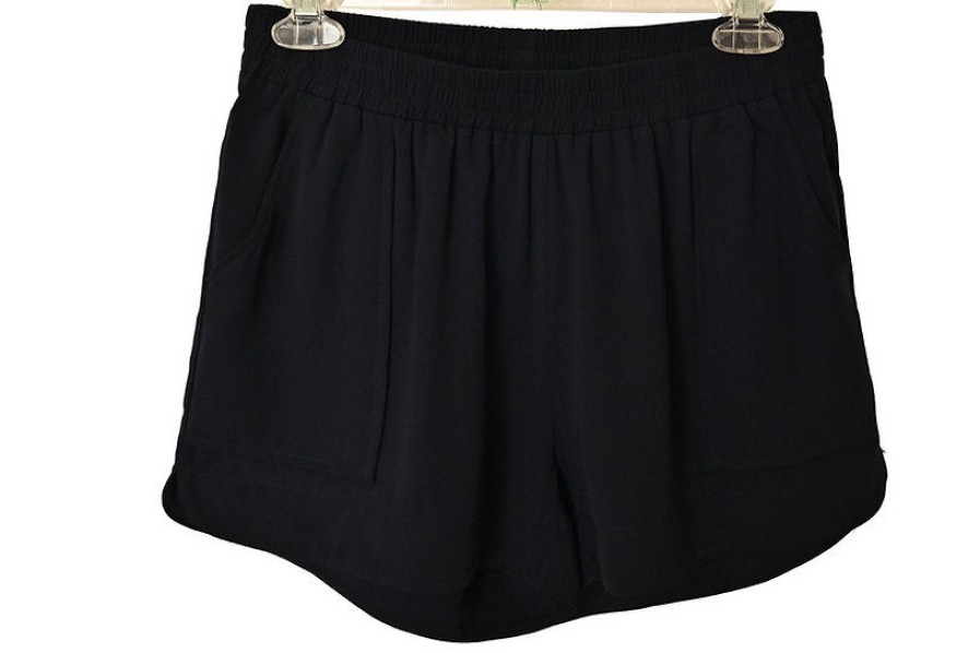 JOY JOY Elastic Waist Pull-On Short In Black *Final Sale* Bottoms