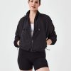 SPANX Organza Windbreaker In Black Athelisure