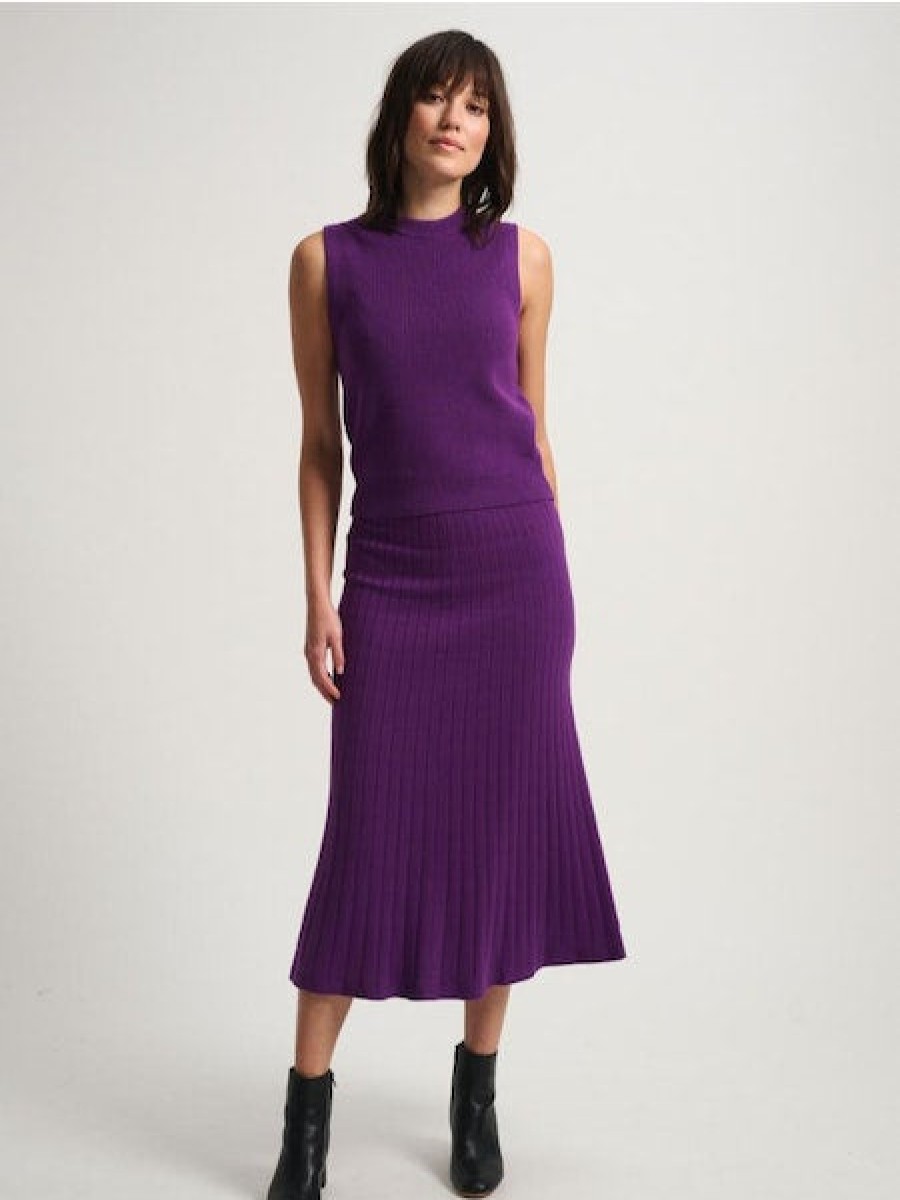 WHITE AND WARREN Ribbed A-Line Skirt In Deep Verbena Matching Sets