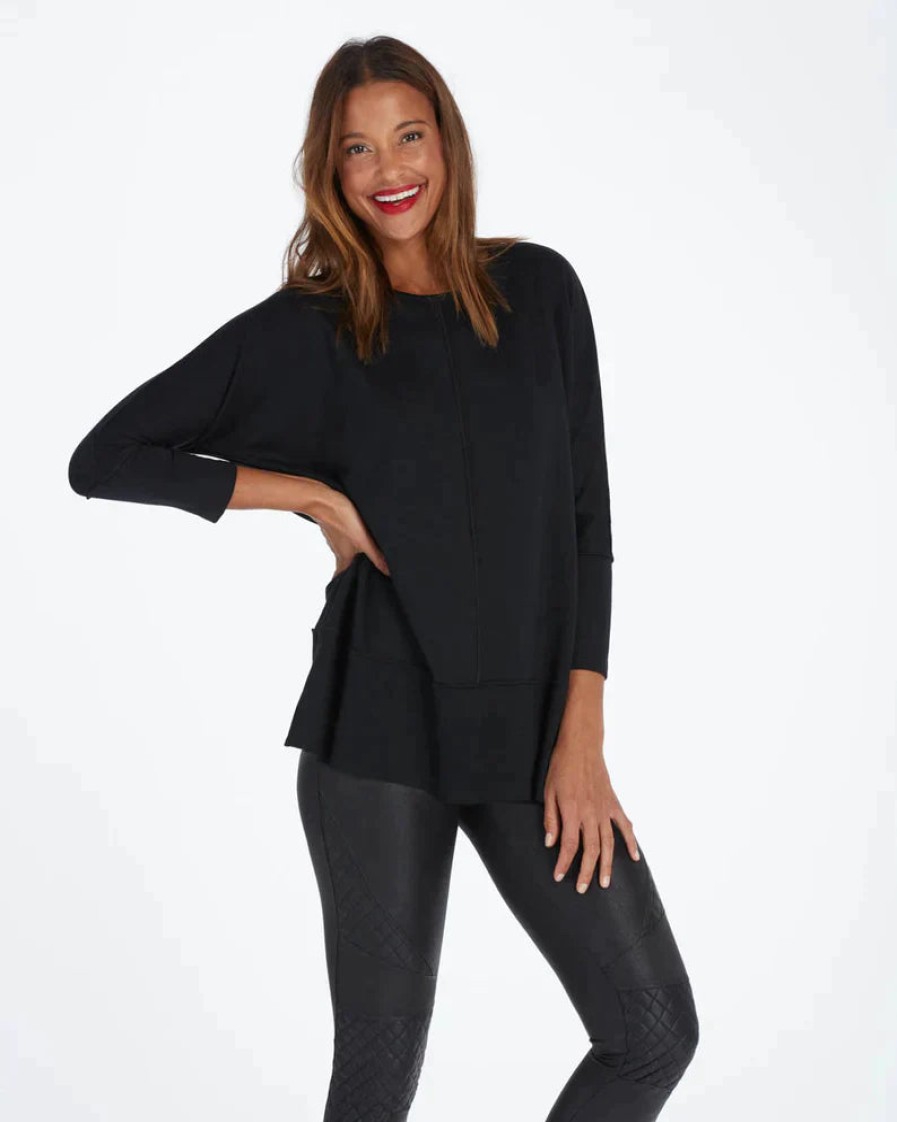 SPANX Perfect Length Dolman Sleeve Top In Very Black Tops