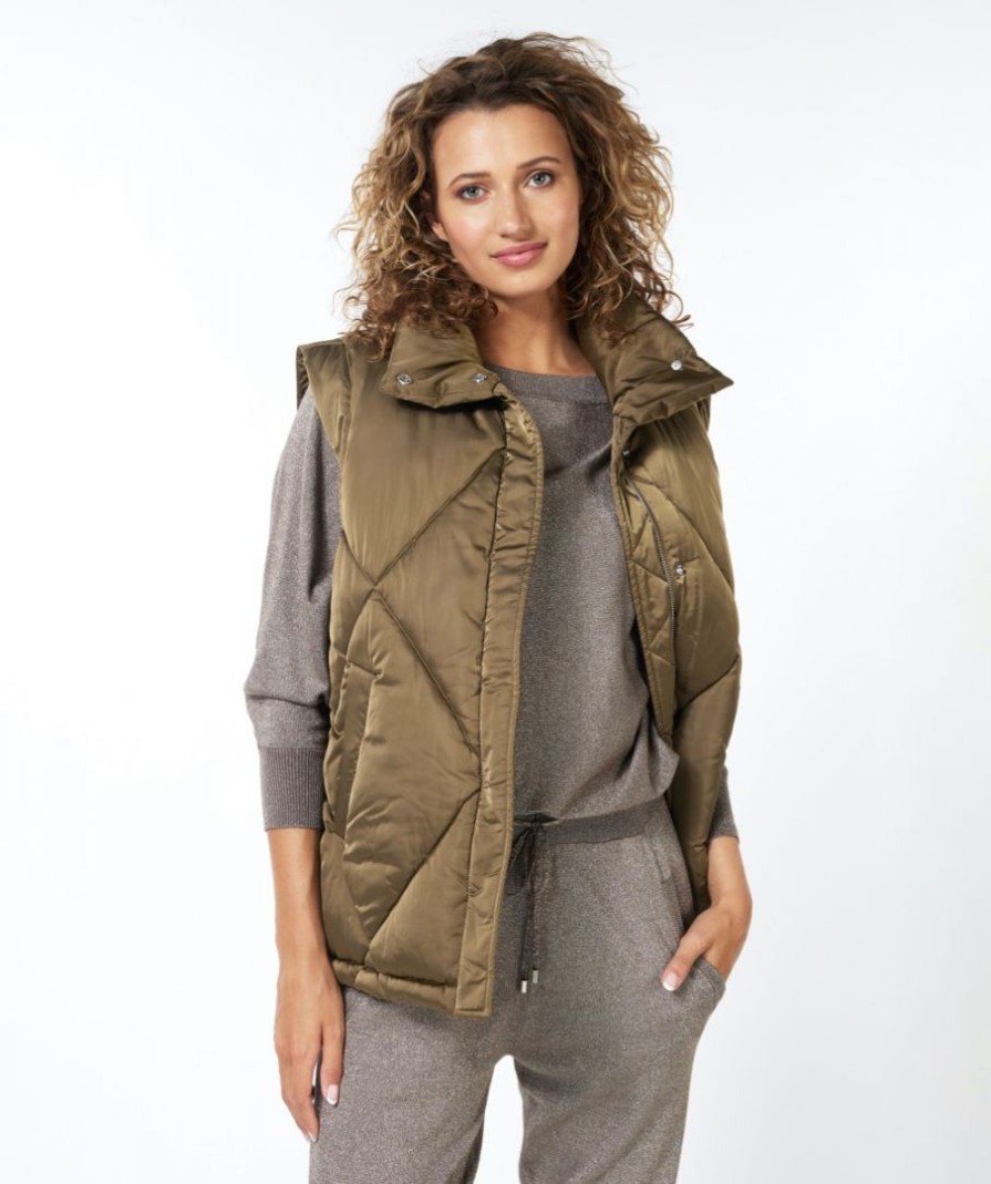 ESQUALO Quilted Puffer Vest In Army Green Outerwear