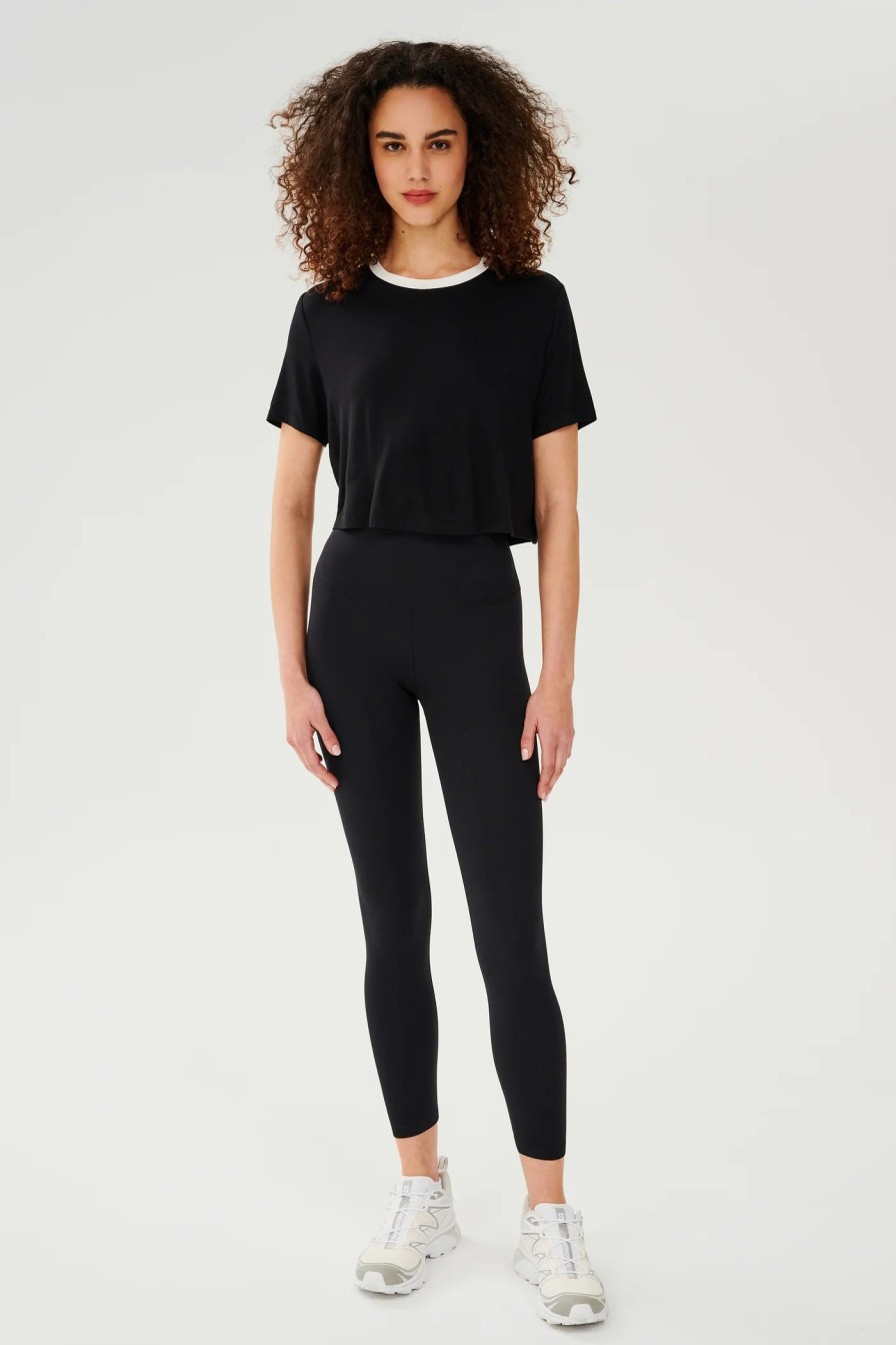 SPLITS59 Djuna Crop Ringer Tee In Black/White Athelisure