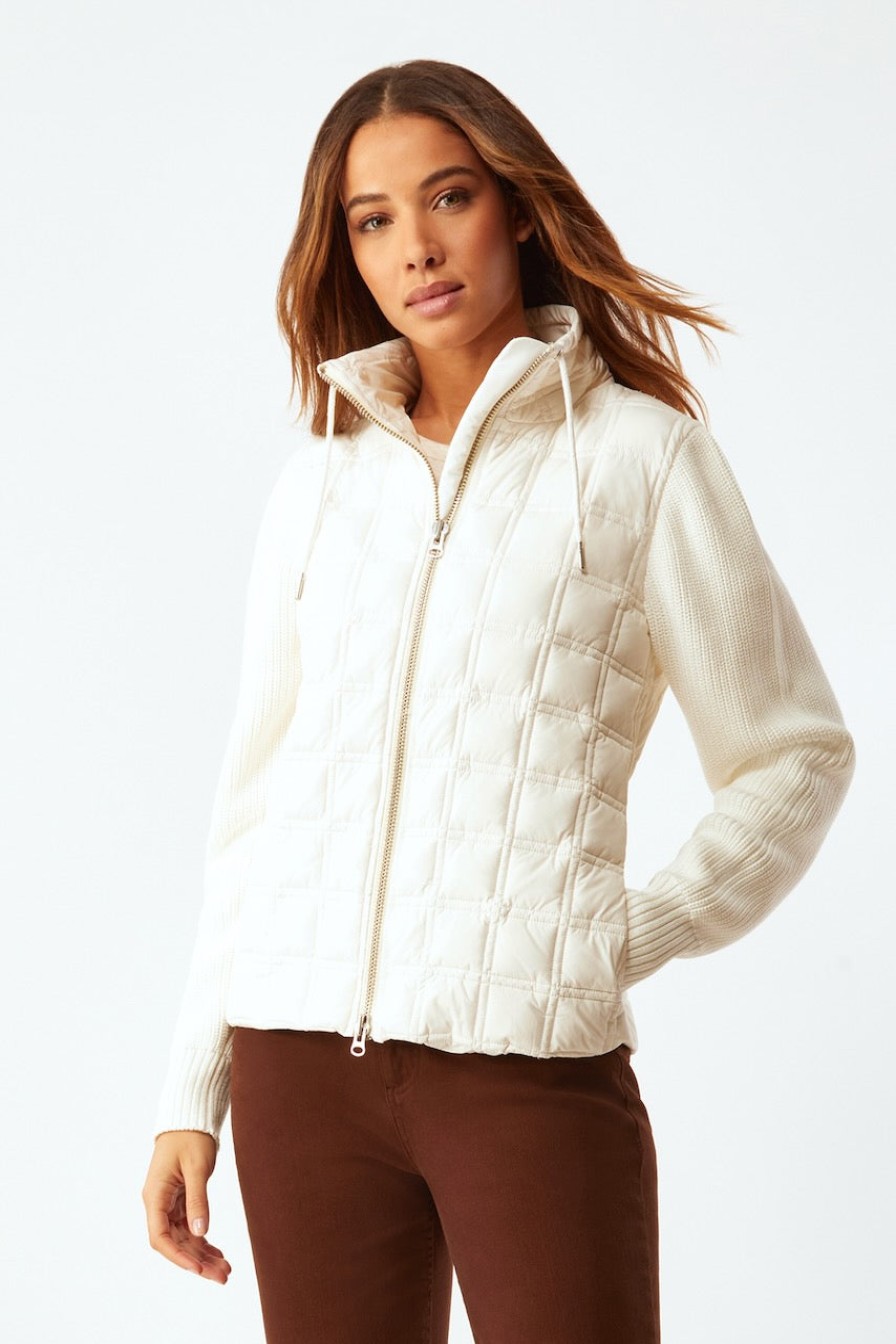 ECRU Puffer Jacket With Sleeves In Cream Athelisure