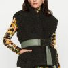 MARIE OLIVER Astrid Vest In Army Outerwear